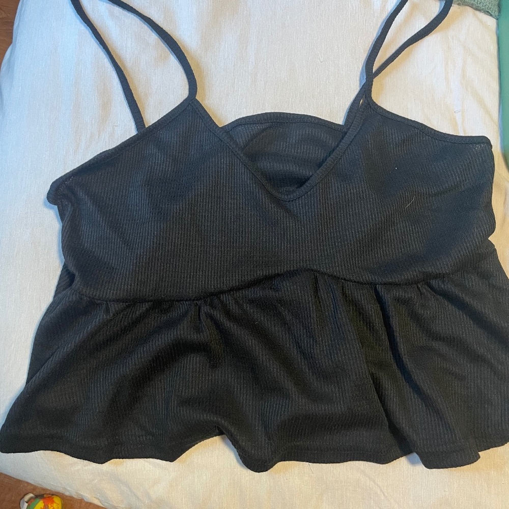 Black cropped waffle knit tank